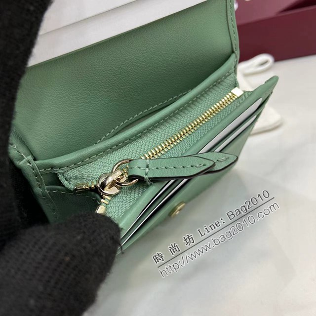 Gucci專櫃古馳最新款短夾錢包翻蓋短錢夾 jh2773型號：820692
